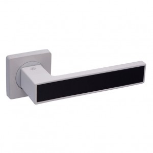 ����� Gavroche Magnium AL white/black